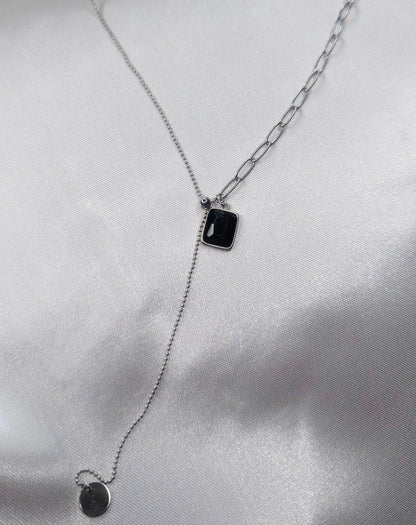 Mya necklace