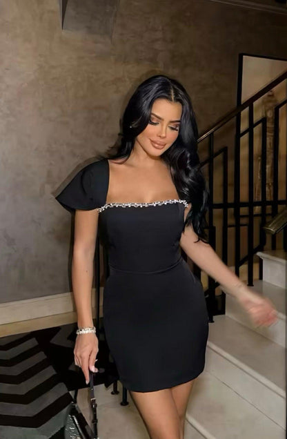 Robe Hulina – Robe courte noire glamour pour soirée