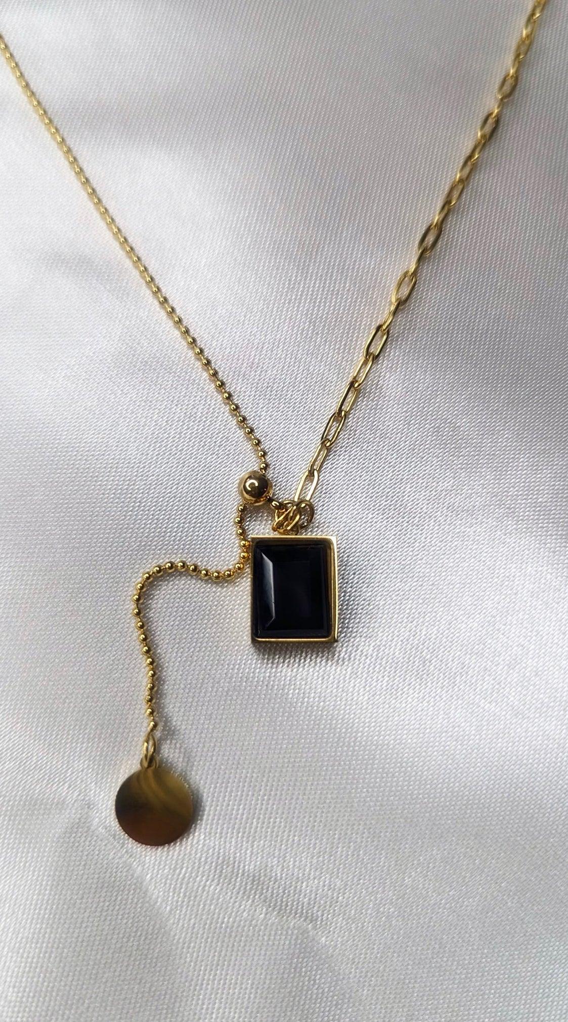 Mya necklace