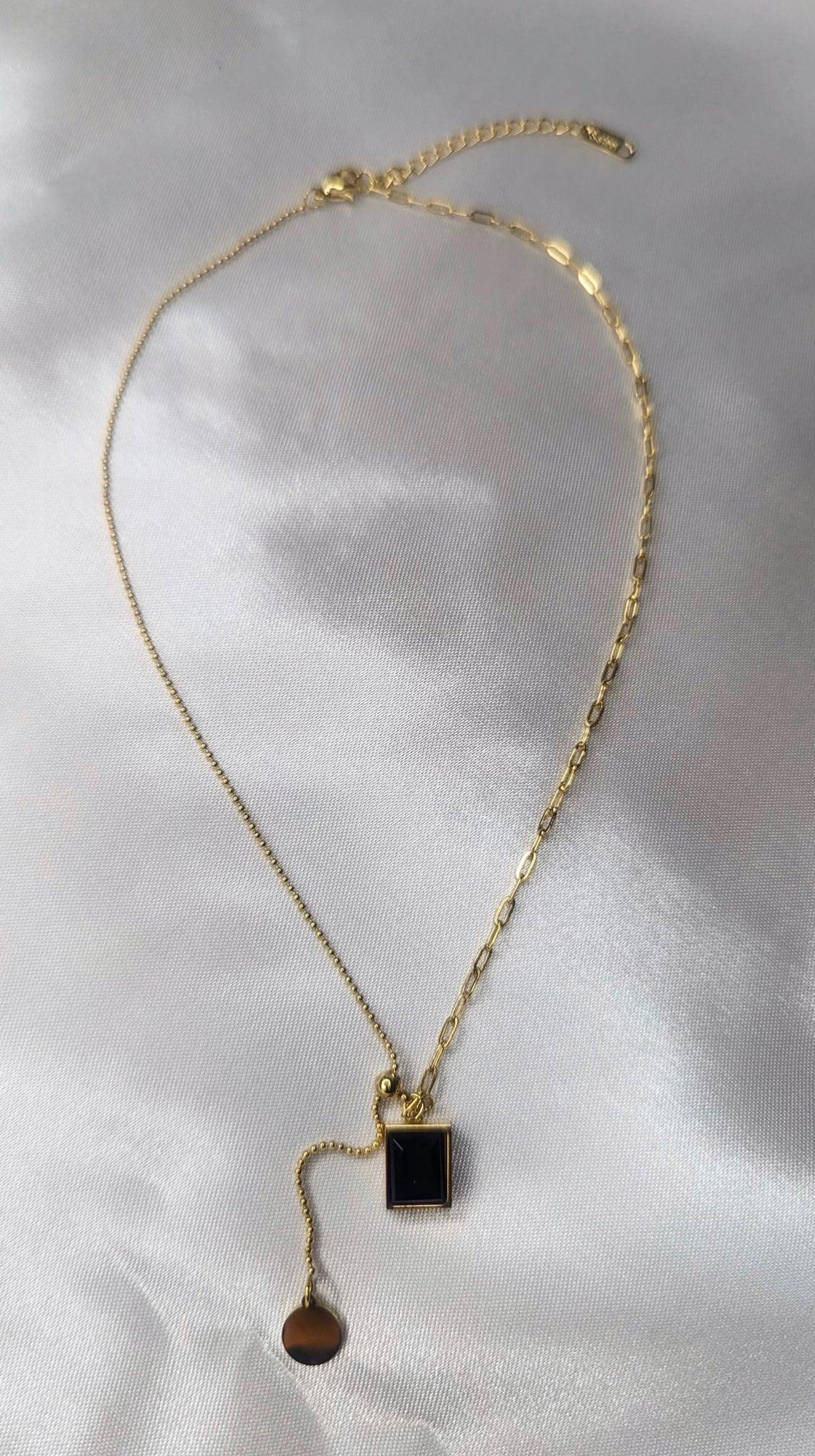 Mya necklace