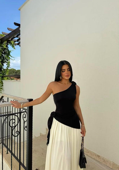 Haut noir asymétrique à une épaule pour femme, style élégant 