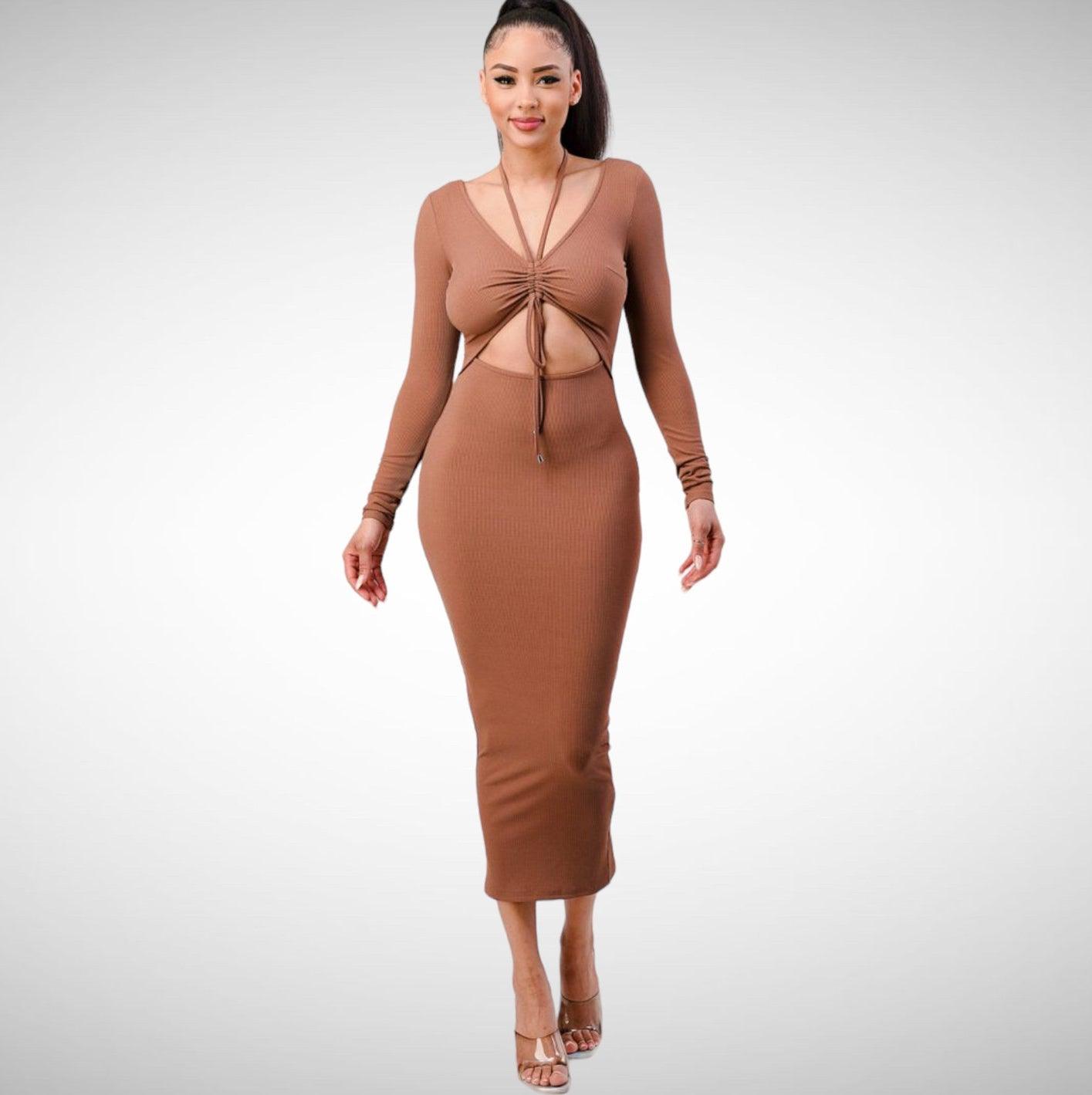 Robe à Manches Longues – Robe moulante mocha à décolleté lacé